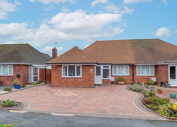 3 Bedroom Semi-Detached Bungalow For Sale In Oberon Drive, Shirley, B90