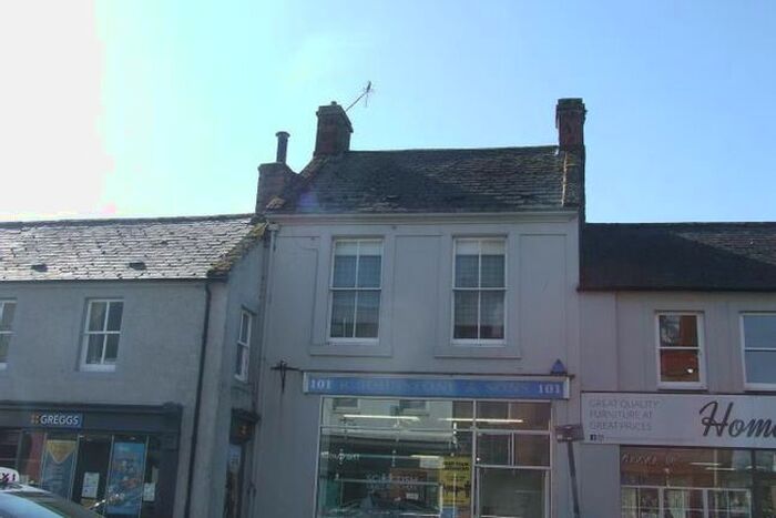 2 Bedroom Flat To Rent In High Street, Annan DG12