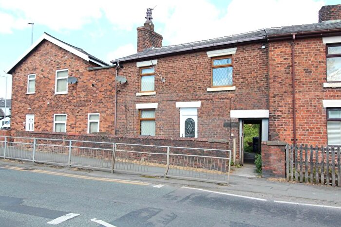 3 Bedroom Terraced House For Sale In Fox Lane, Leyland, Lancashire, PR25