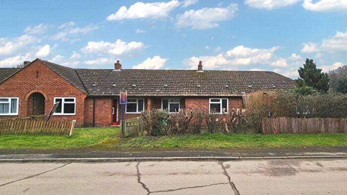 1 Bedroom Terraced House For Sale In Paradise Way, Chapel Row, Reading, Berkshire, RG7