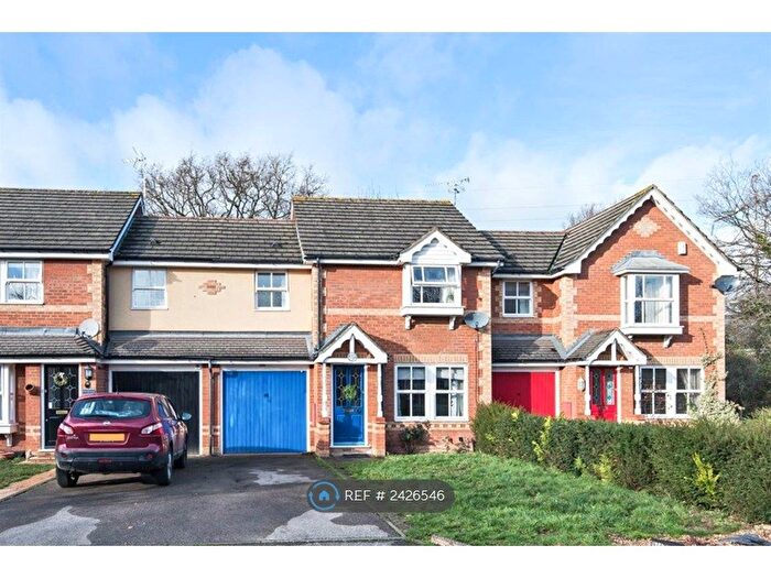 3 Bedroom Terraced House To Rent In Verbena Close, Winnersh, Wokingham, RG41