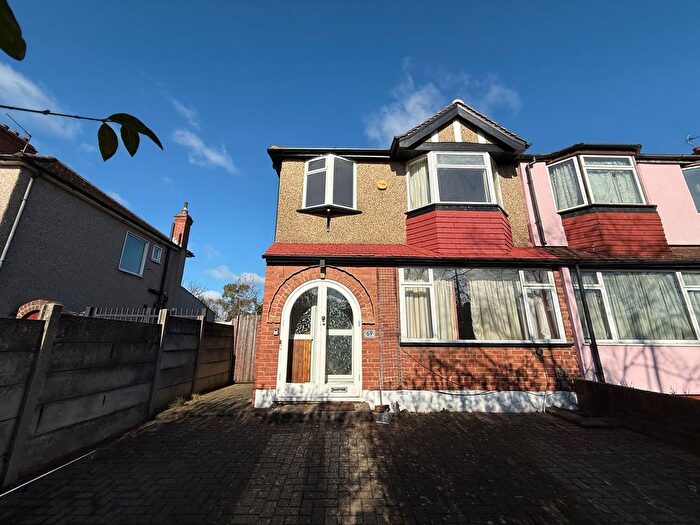 2 Bedroom Terraced House To Rent In Wood End Lane, Northolt, UB5