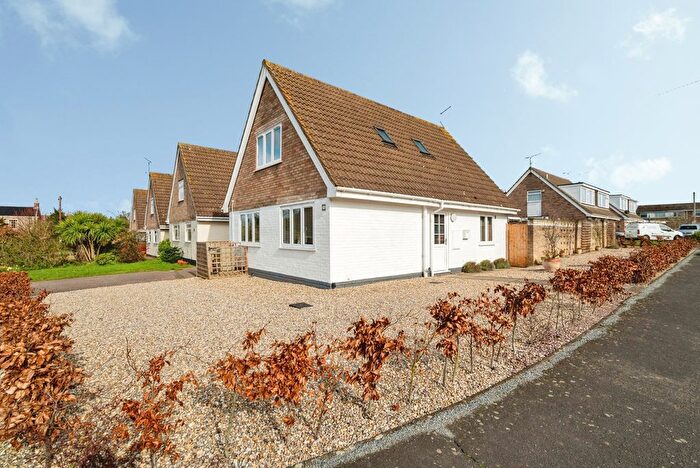 3 Bedroom Bungalow For Sale In Millside, Stalham, Norwich, Norfolk, NR12