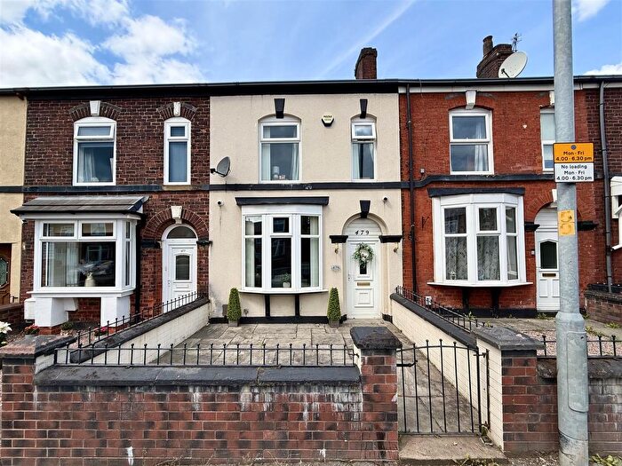 2 Bedroom Terraced House For Sale In Tonge Moor Road, Bolton, BL2