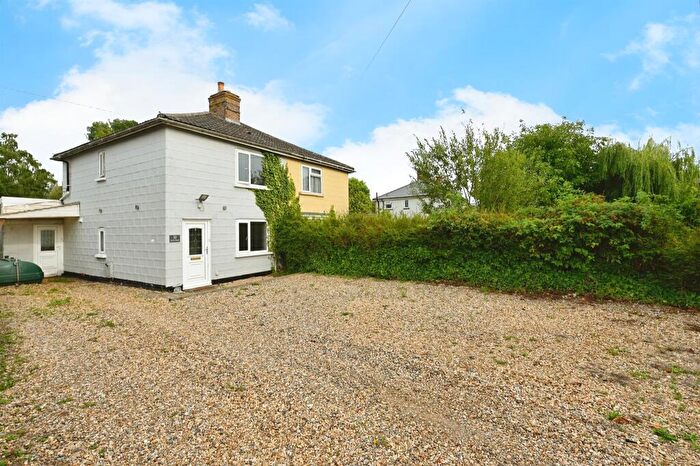2 Bedroom Semi-Detached House For Sale In Lynn Road, Wiggenhall St. Germans, King's Lynn, PE34