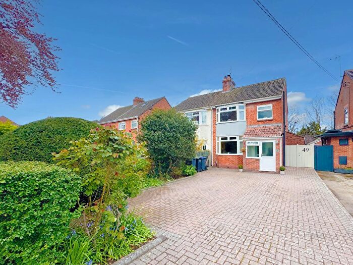 3 Bedroom Semi Detached House For Sale In The Down, Trowbridge, Wiltshire, BA14