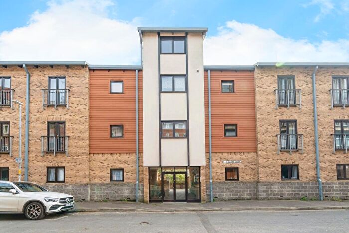 2 Bedroom Flat To Rent In Scoles Green, Norwich, NR1
