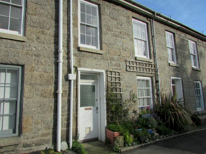1 Bedroom Flat To Rent In Vivian Terrace, Mousehole, Penzance, TR19