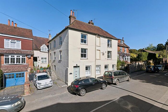 3 Bedroom Property For Sale In North Lane, South Harting, Petersfield, GU31