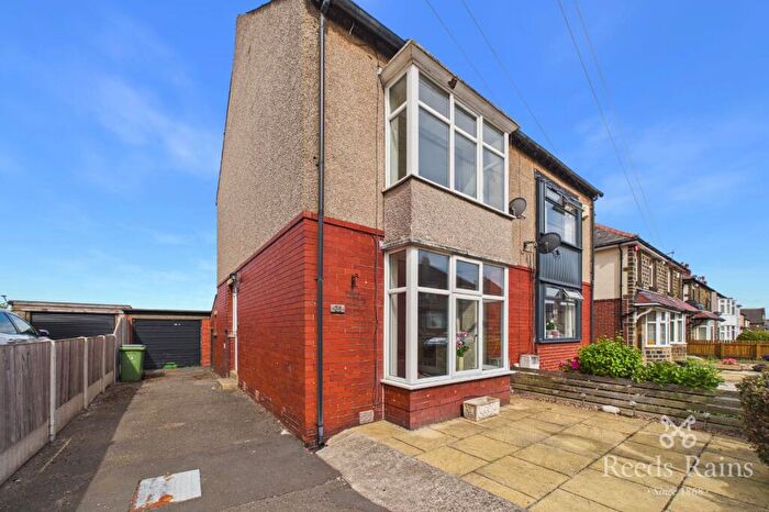 2 Bedroom Semi-Detached House For Sale In Frances Avenue, Crosland Moor, Huddersfield, West Yorkshire, HD4
