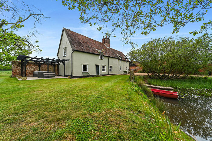 4 Bedroom Farm House For Sale In Belchamp St. Paul, Sudbury, Essex, CO10