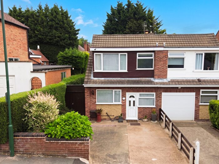 3 Bedroom Semi-Detached House For Sale In Jarvis Avenue, Bakersfield, Nottingham, NG3