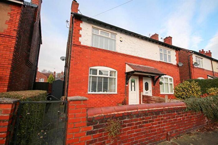 2 Bedroom Semi Detached House For Sale In Normanby Road, Manchester, M28