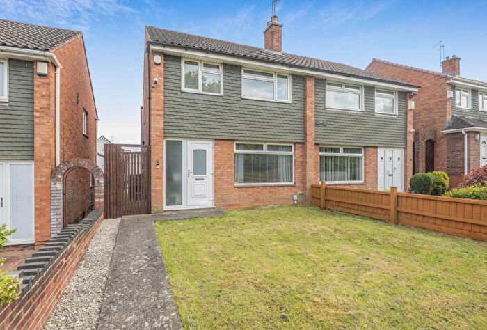 3 Bedroom Semi Detached House For Sale In Heatherdene, Bristol, Somerset, BS14