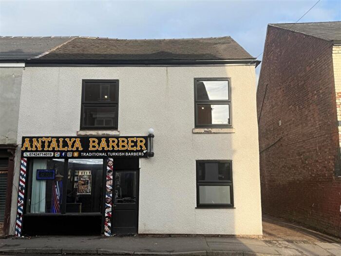 2 Bedroom Flat To Rent In Market Place, Whitwick, Coalville, LE67