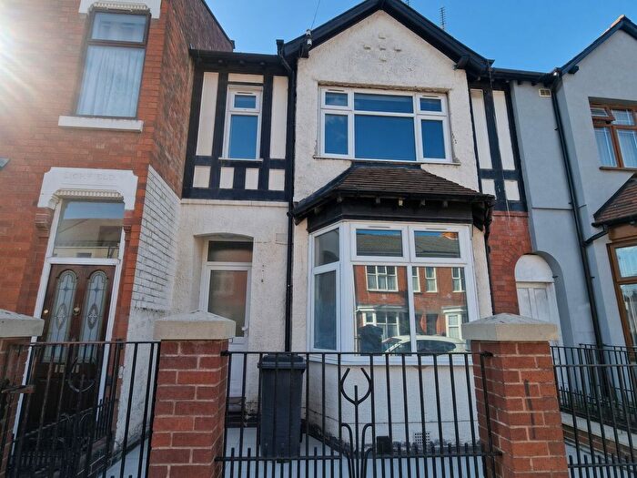 4 Bedroom Terraced House To Rent In Gwendolen Road, Leicester, LE5