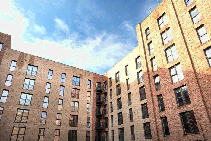 3 Bedroom Flat To Rent In Ordsall Lane, Salford, M5