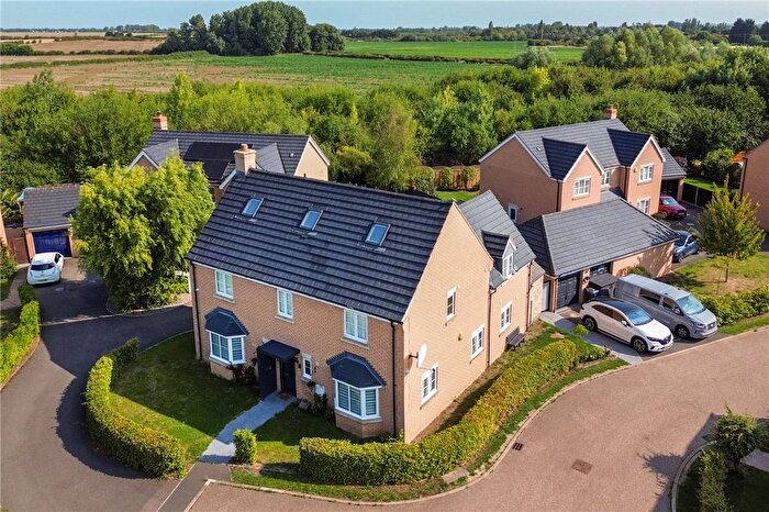 7 Bedroom Detached House For Sale In Kides Crescent, Longstanton, Cambridge, CB24