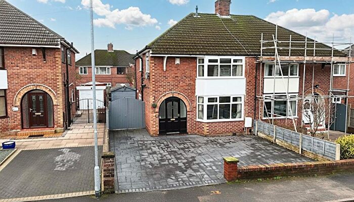 3 Bedroom Semi-Detached House For Sale In Ash Green Close, Trentham, ST4