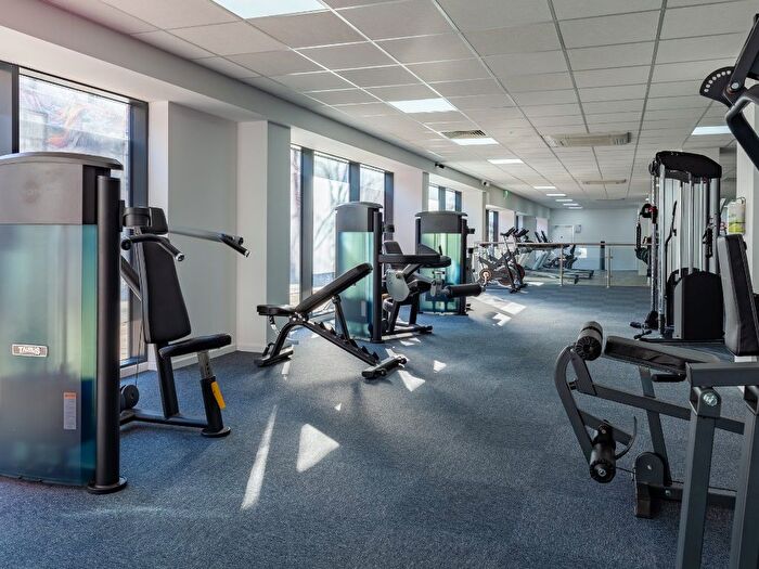 1 Bedroom Flat To Rent In High Street, Swansea, SA1