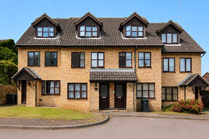 1 Bedroom Flat For Sale In The Wells, Finedon, NN9