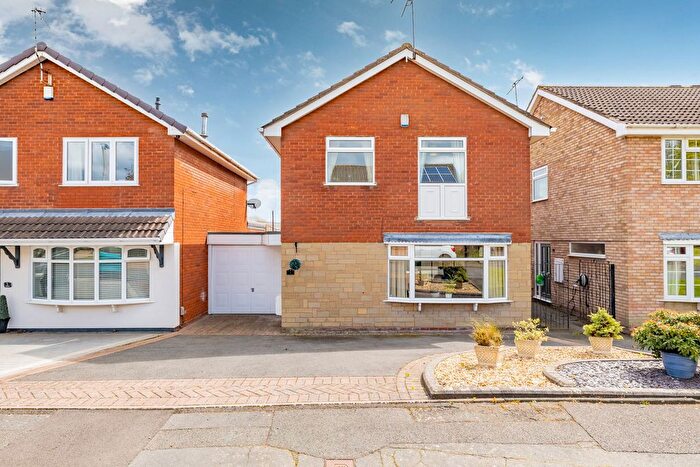 3 Bedroom Detached House For Sale In Gladstone Grove, Kingswinford, DY6