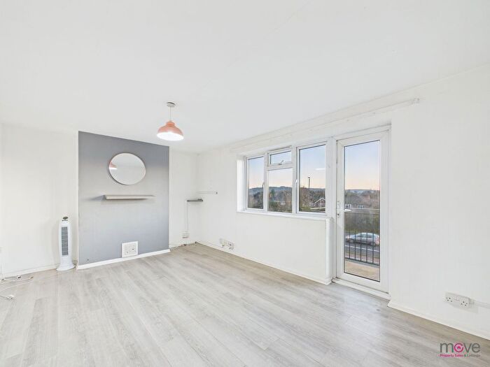 2 Bedroom Flat To Rent In Gloucester Road, Cheltenham, GL51