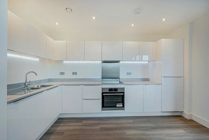 1 Bedroom Flat To Rent In Alwyne Court, Garnet Place, West Drayton, UB7