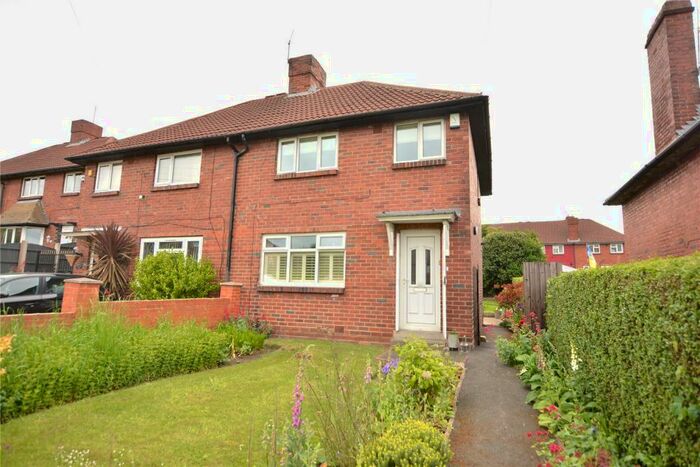 3 Bedroom Terraced House For Sale In Scott Hall Road, Leeds, West Yorkshire, LS7