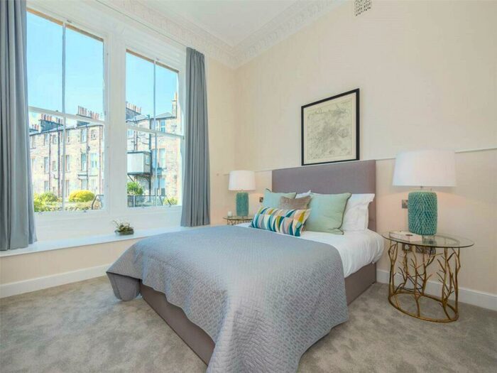 2 Bedroom Flat To Rent In Fellows Road, NW3