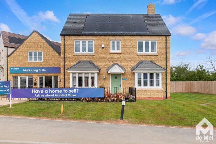 4 Bedroom Detached House For Sale In The Wren, Merret Place, Winchcombe, GL54
