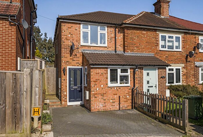 3 Bedroom End Of Terrace House For Sale In Holmewood Road, Tunbridge Wells, Kent, TN4