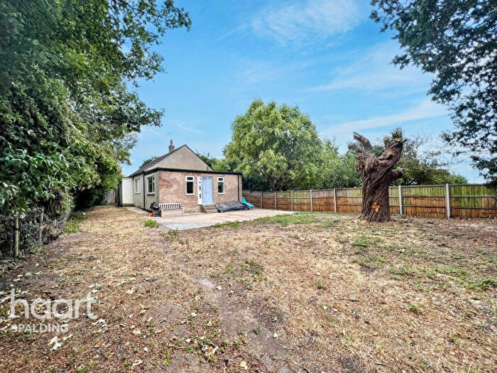 2 Bedroom Bungalow For Sale In Drove Road, Shepeau Stow, PE12