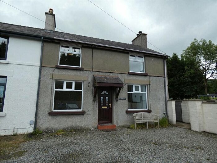 3 Bedroom End Of Terrace House To Rent In Tan Y Coed Terrace, Ceunant, Caernarfon, Gwynedd, LL55