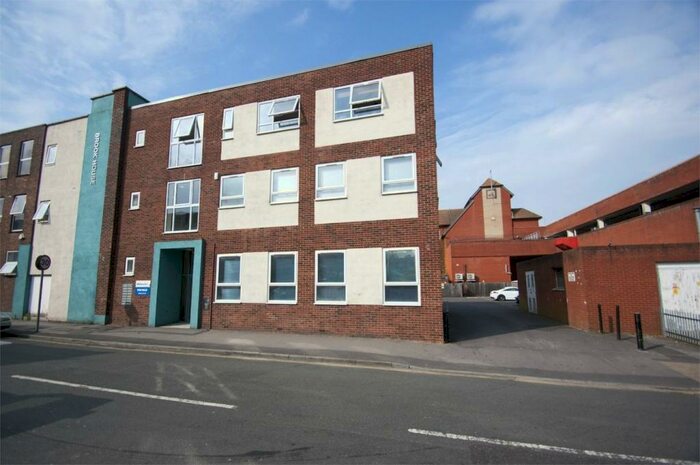 1 Bedroom Flat To Rent In Brook House, Upper Street, Fleet, GU51