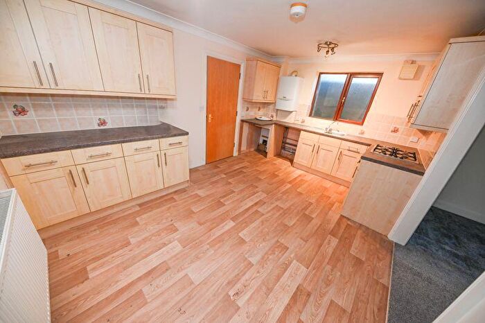 1 Bedroom Flat To Rent In Cornwall Road, Portsmouth, PO1