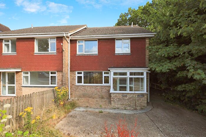 4 Bedroom Semi-Detached House For Sale In Cold Harbour Lane, Upper Dicker, Hailsham, BN27