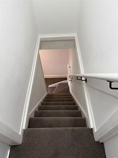 4 Bedroom Terraced House To Rent In Vermont Street, Leeds, LS13