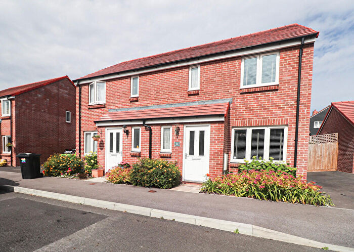 3 Bedroom Semi-Detached House To Rent In Arcaro Road, Andover, SP11