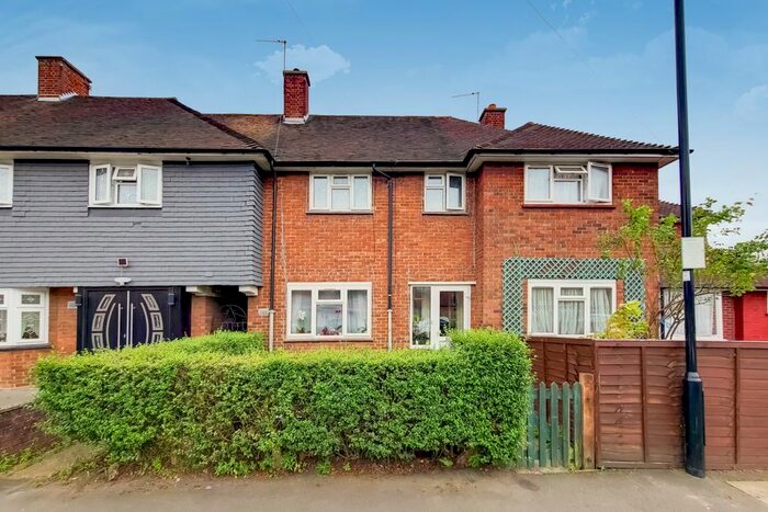 3 Bedroom Terraced House To Rent In Cygnet Avenue, Feltham, TW14