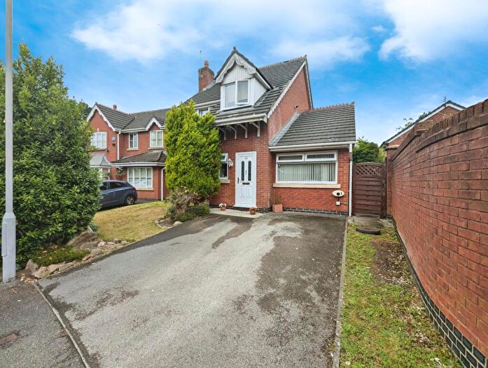 3 Bedroom House To Rent In Bronington Close, Manchester, Greater Manchester, M22