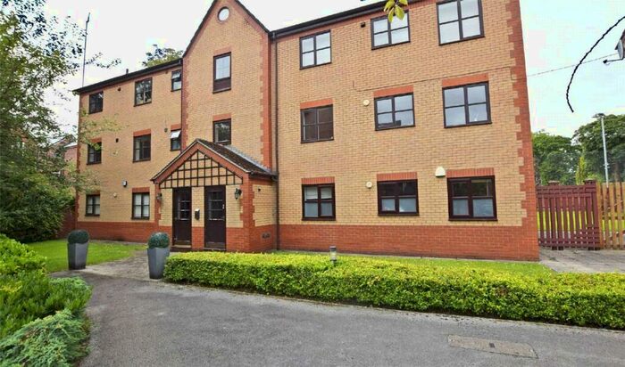 1 Bedroom Apartment To Rent In Raleigh Close, West Didsbury, Manchester, M20
