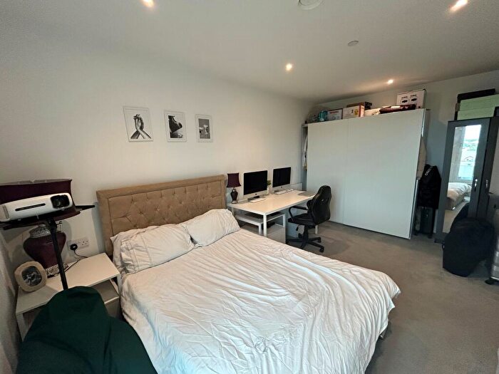 2 Bedroom Apartment To Rent In Wharf End, Trafford Park, Manchester, M17