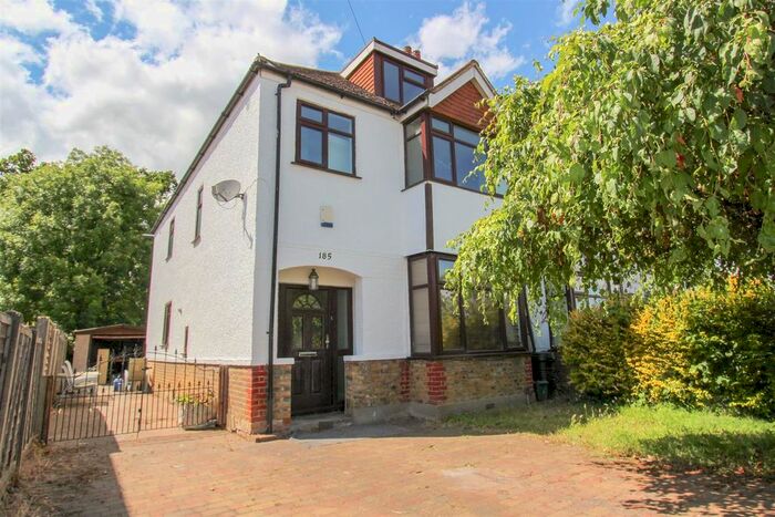 5 Bedroom Semi-Detached House To Rent In Long Lane, Hillingdon, Uxbridge, UB10