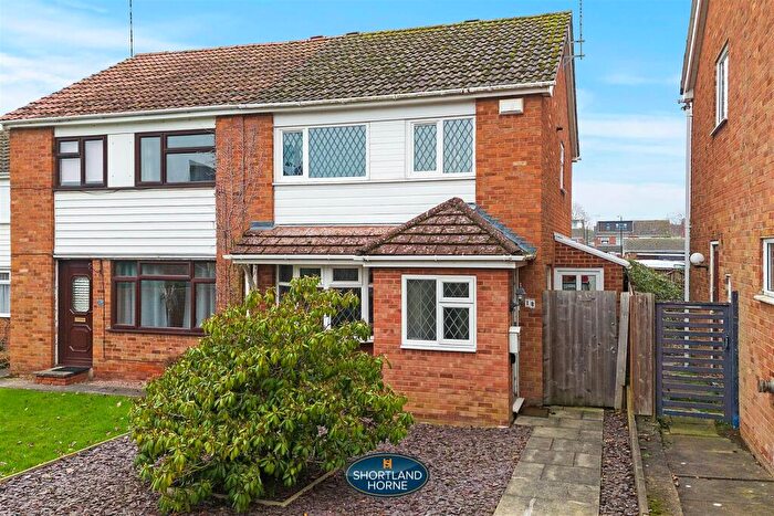 3 Bedroom Semi Detached House For Sale In Brinklow Road, Binley, Coventry, CV3