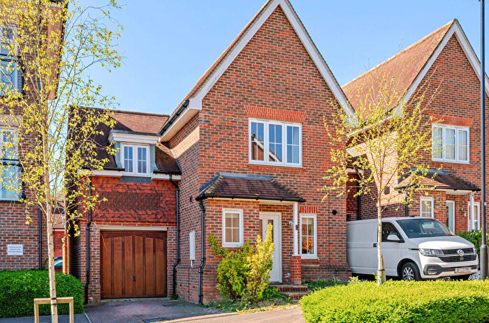 3 Bedroom Detached House For Sale In Chandlers Field Drive, Haywards Heath, West Sussex, RH16