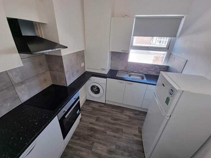 1 Bedroom Flat To Rent In Cricklewood Broadway, London, NW2
