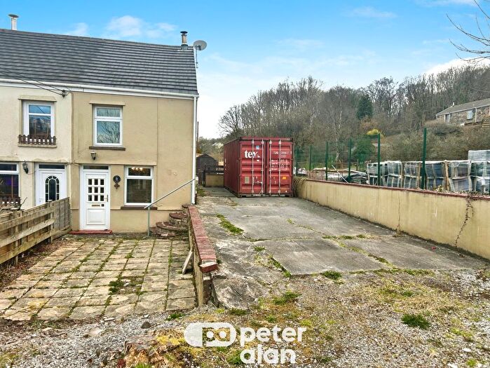 2 Bedroom Property To Rent In Heol Twrch, Lower Cwmtwrch, Swansea, SA9