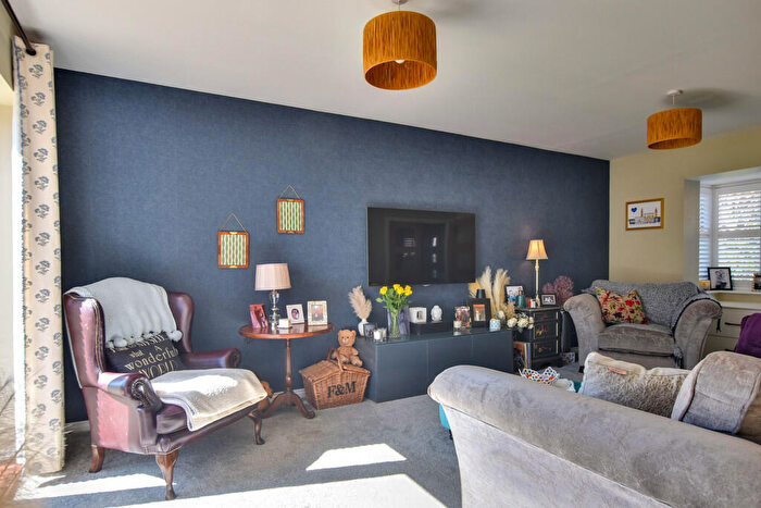 5 Bedroom Detached House For Sale In Gilders Road, Little Canfield, CM6