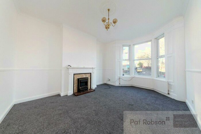1 Bedroom Apartment To Rent In Stanhope Road, South Shields, Tyne And Wear, NE33
